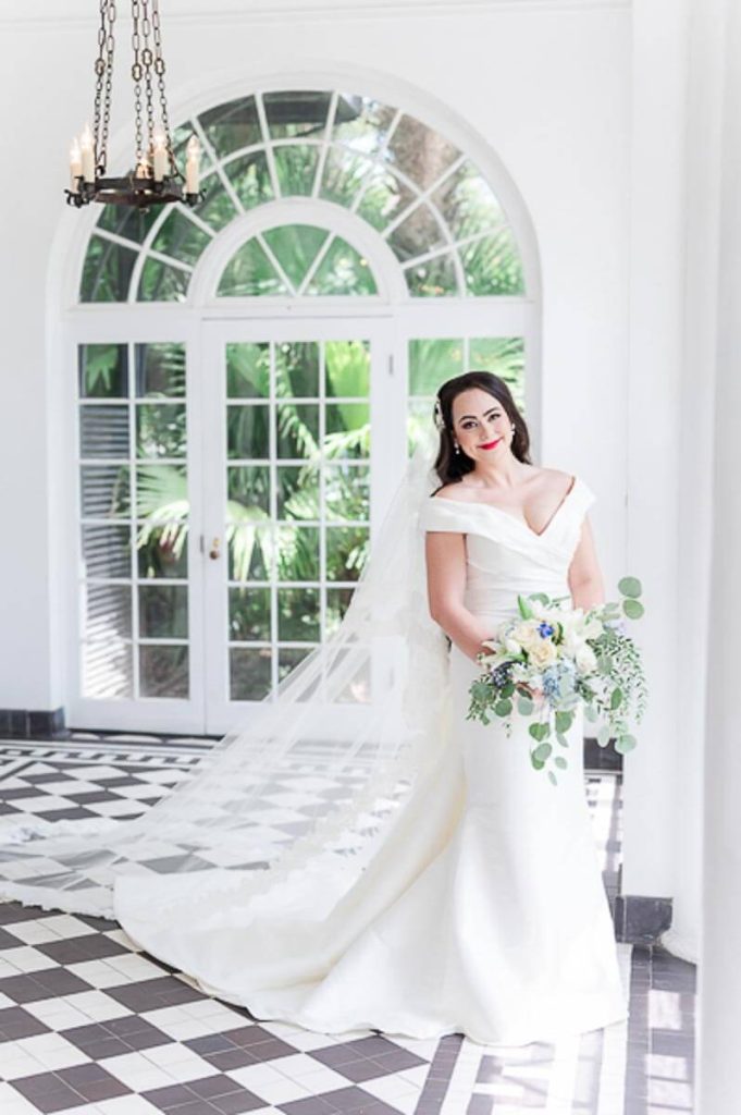 bridal portrait in Lowndes Grove portico